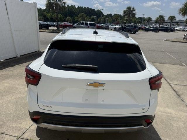 2024 Chevrolet Trax FWD LT
