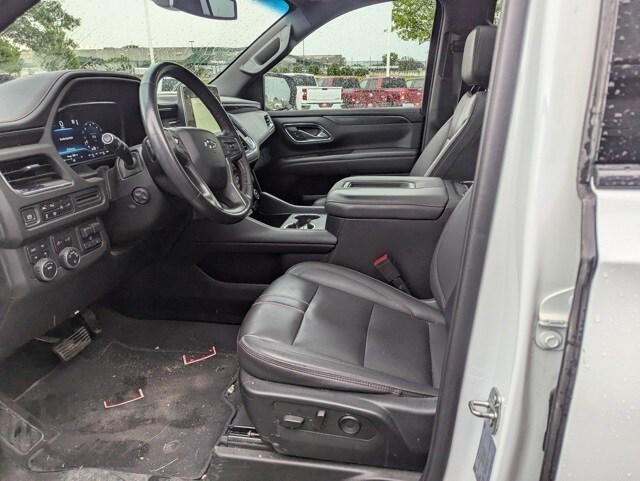 2022 Chevrolet Suburban 4WD RST