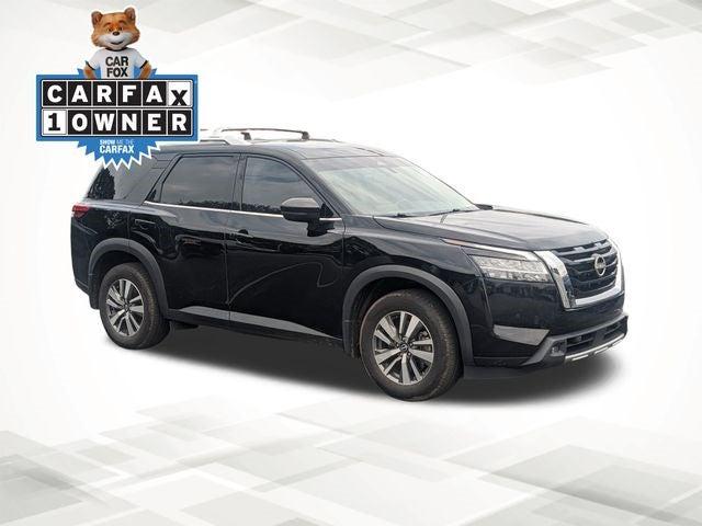 2022 Nissan Pathfinder SL 4WD