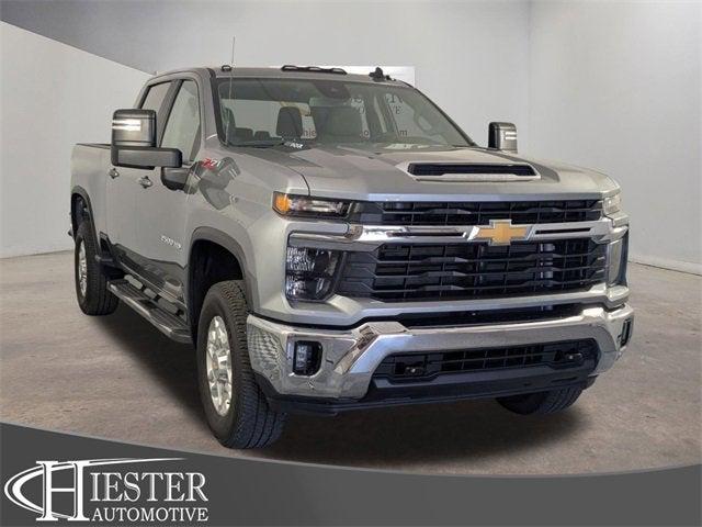 2024 Chevrolet Silverado 2500HD 4WD Crew Cab Standard Bed LT