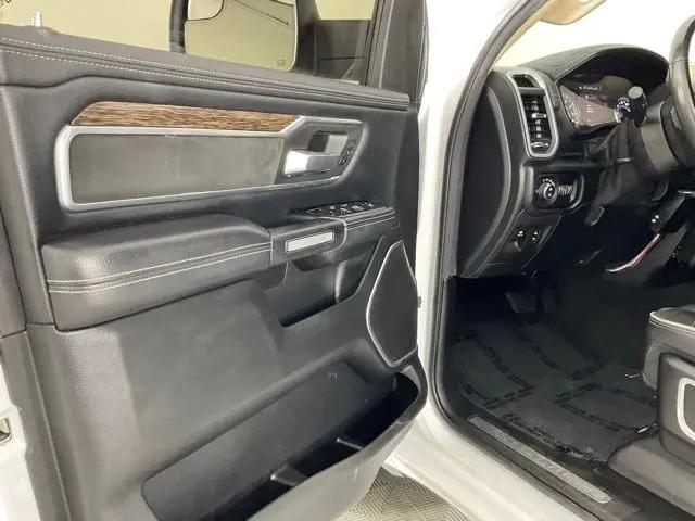 2020 Ram 1500 Laramie Crew Cab 4x4 5'7" Box