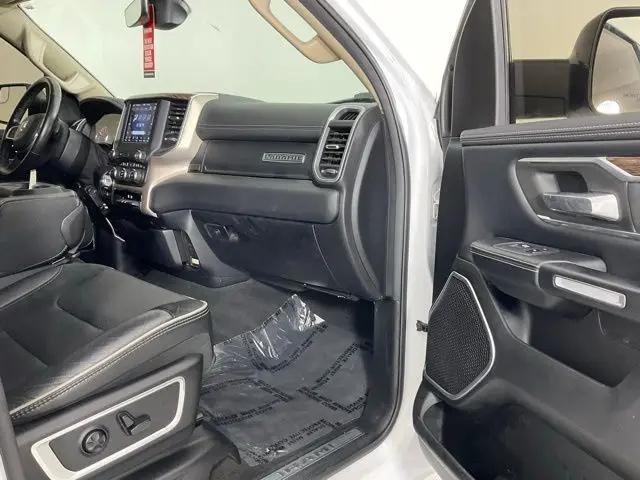 2020 Ram 1500 Laramie Crew Cab 4x4 5'7" Box
