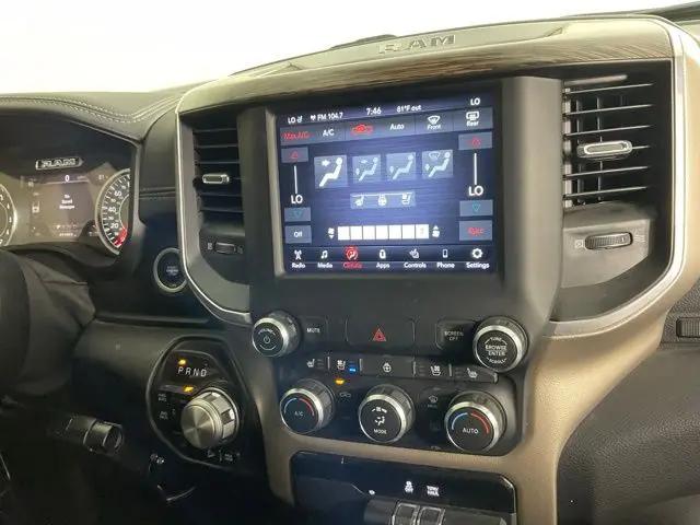 2020 Ram 1500 Laramie Crew Cab 4x4 5'7" Box