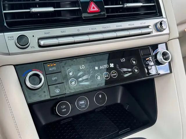 2026 Genesis G70 2.5T AWD Prestige
