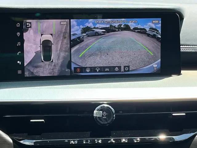 2025 Nissan Murano SL