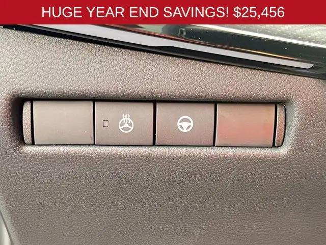 2025 Nissan Kicks SR Intelligent AWD