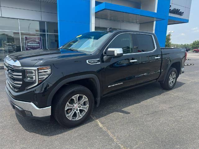 2024 GMC Sierra 1500 4WD Crew Cab Short Box SLT