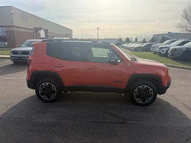 2016 Jeep Renegade Trailhawk