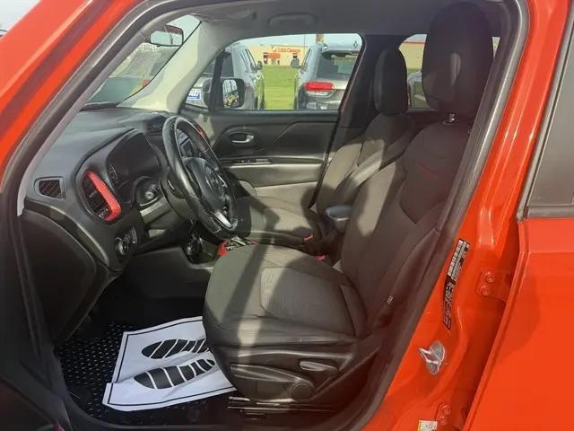 2016 Jeep Renegade Trailhawk