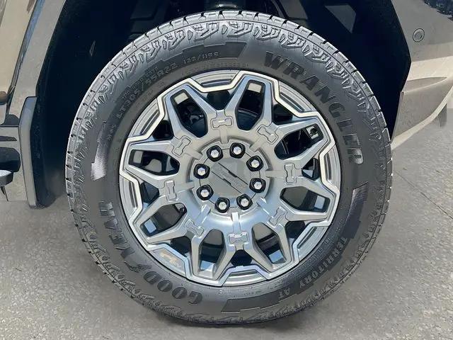 2025 GMC HUMMER EV e4WD 3X