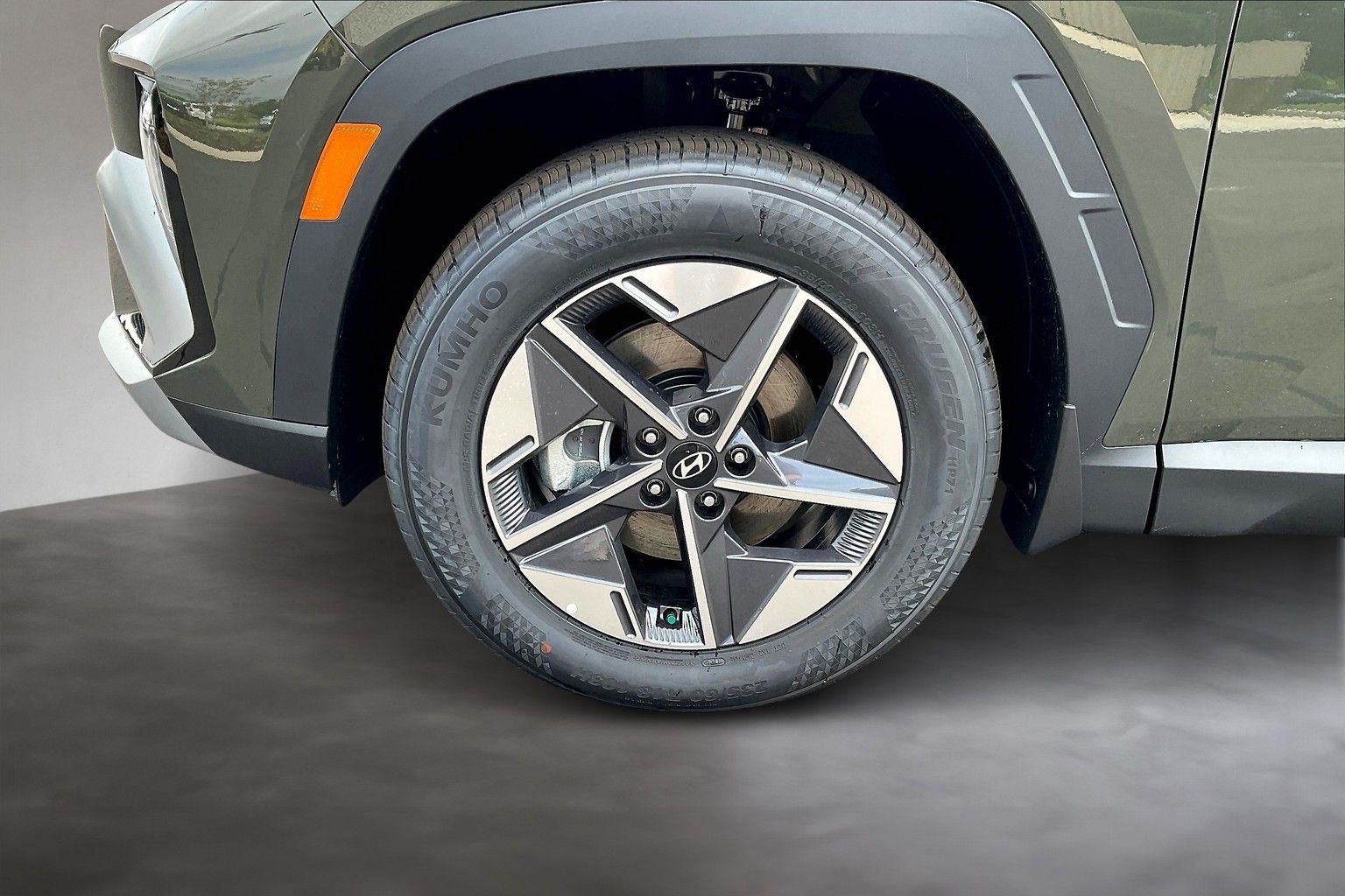 2025 Hyundai Tucson SEL - Photo 13