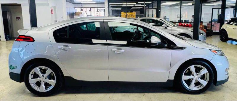 2012 Chevrolet Volt Base