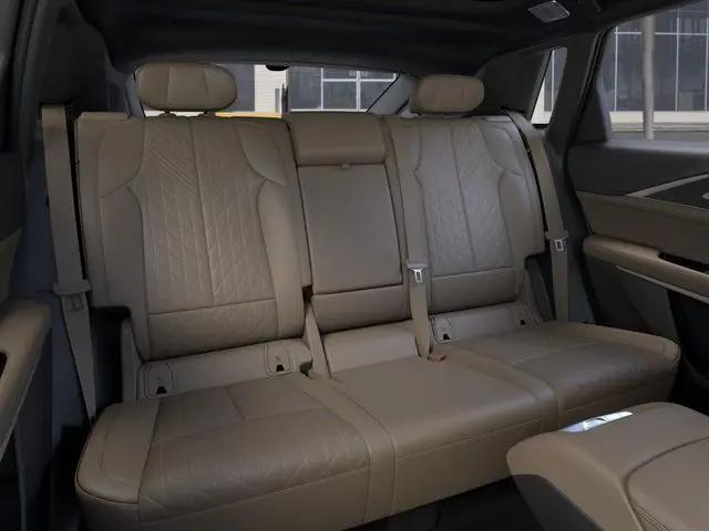 2026 Cadillac iQ V-Series w/1SM