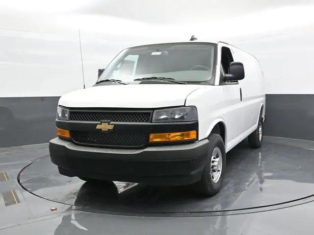 2025 Chevrolet Express Cargo Van RWD 2500 Regular Wheelbase WT