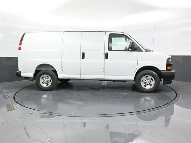 2025 Chevrolet Express Cargo Van RWD 2500 Regular Wheelbase WT
