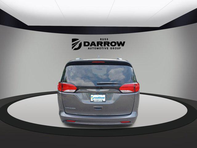 2020 Chrysler Voyager LXI