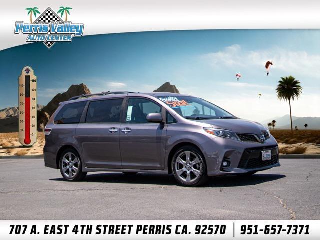 2019 Toyota Sienna SE 8 Passenger