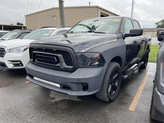2018 RAM 1500 Express Crew Cab 4x4 57 Box