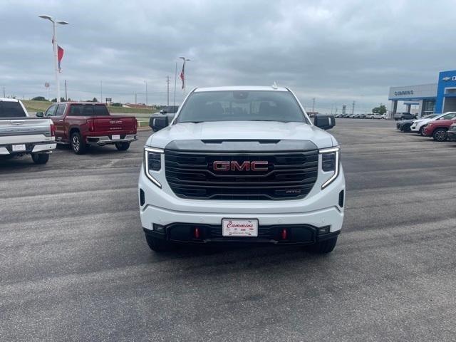 2024 GMC Sierra 1500 4WD Crew Cab Short Box AT4