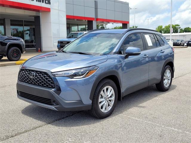 2024 Toyota Corolla Cross LE