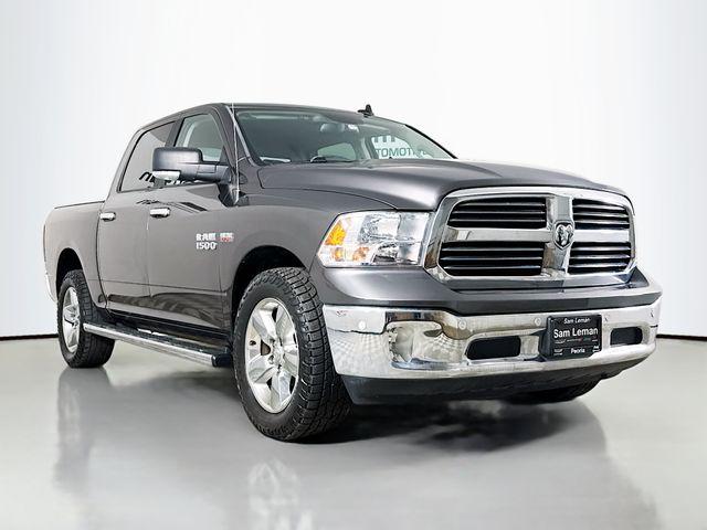 2017 RAM 1500 Big Horn Crew Cab 4x4 57 Box