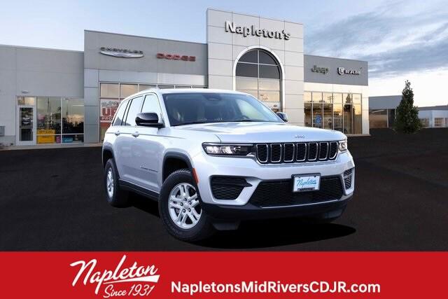 2023 Jeep Grand Cherokee Laredo 4x4