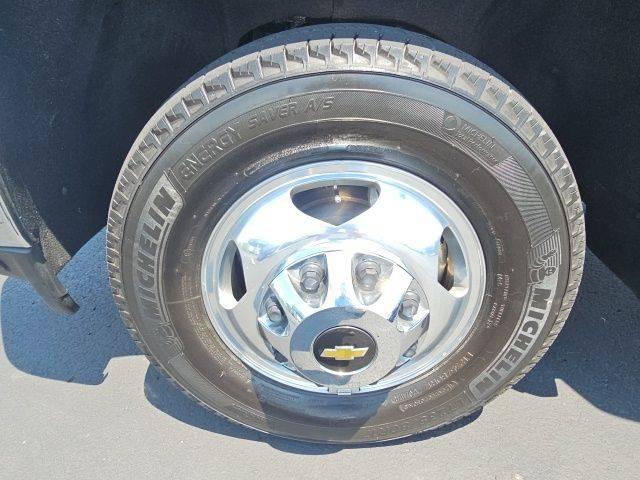 2023 Chevrolet Silverado 3500HD 4WD Crew Cab Long Bed LTZ