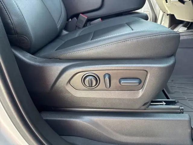 2023 Chevrolet Silverado 3500HD 4WD Crew Cab Long Bed LTZ