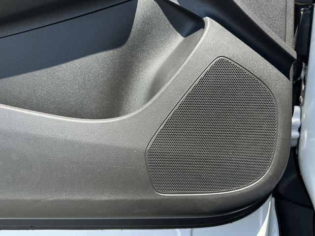 2025 Buick NV Preferred FWD