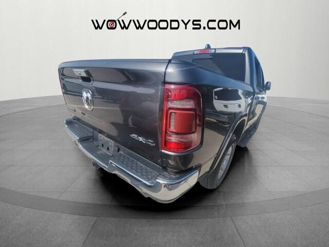 2020 RAM 1500 Laramie Crew Cab 4x4 57 Box