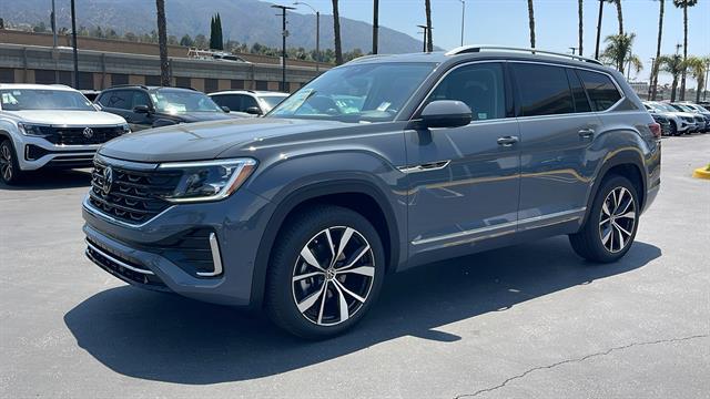 2025 Volkswagen Atlas 2.0T SEL Premium R-Line