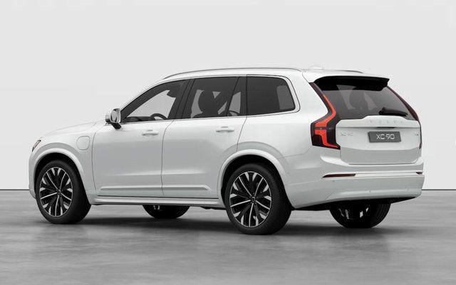 2026 Volvo XC90 Plug-In Hybrid T8 Plus 7-Seater