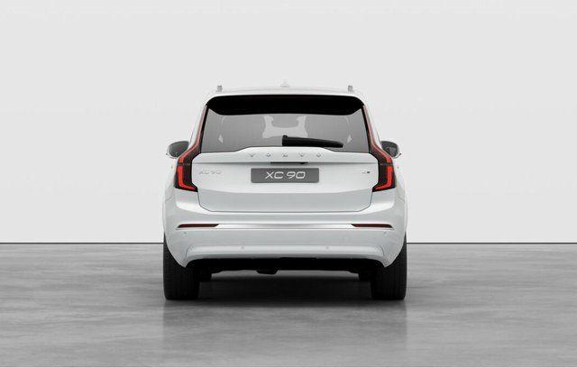 2026 Volvo XC90 Plug-In Hybrid T8 Plus 7-Seater