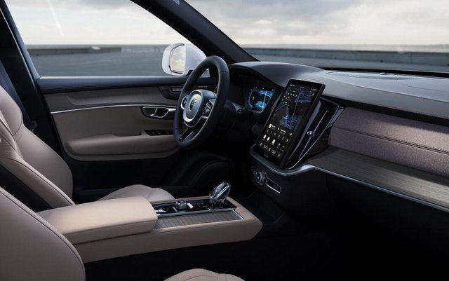 2026 Volvo XC90 Plug-In Hybrid T8 Plus 7-Seater