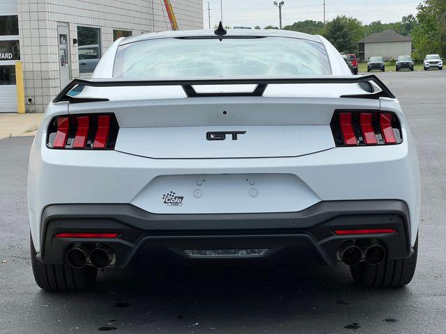 2025 Ford Mustang GT Premium Fastback