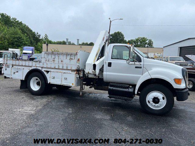 2006 Ford F-750 XLT