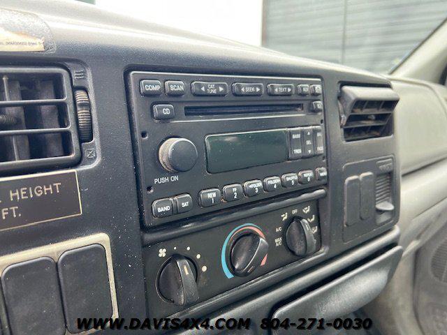 2006 Ford F-750 XLT