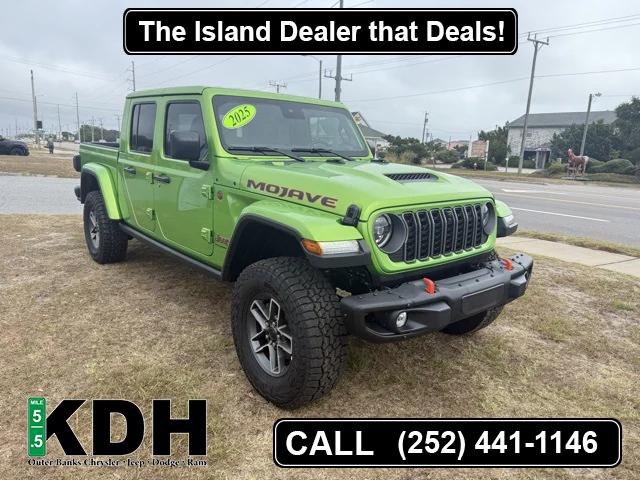 2025 Jeep Gladiator GLADIATOR MOJAVE X 4X4