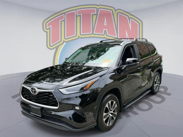 2023 Toyota Highlander L [12]