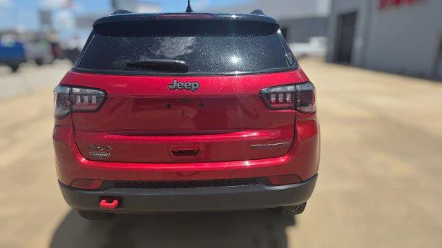 2025 Jeep Compass Trailhawk 4x4