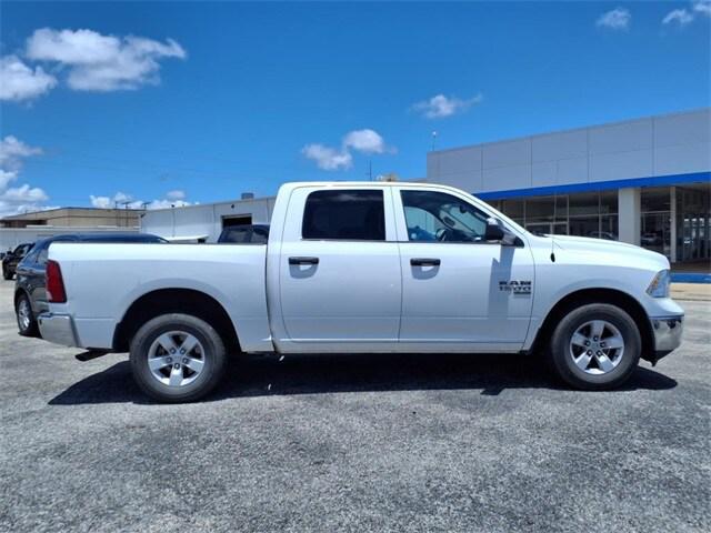 2023 RAM 1500 Classic SLT Crew Cab 4x2 57 Box