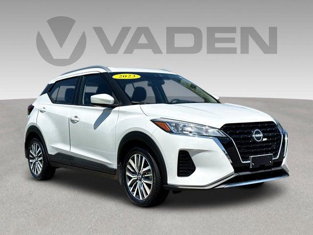 2023 Nissan Kicks SV Xtronic CVT