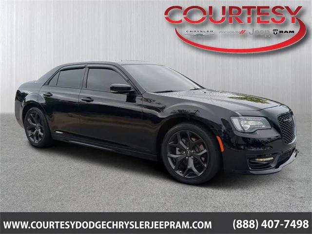 2023 Chrysler 300 300S