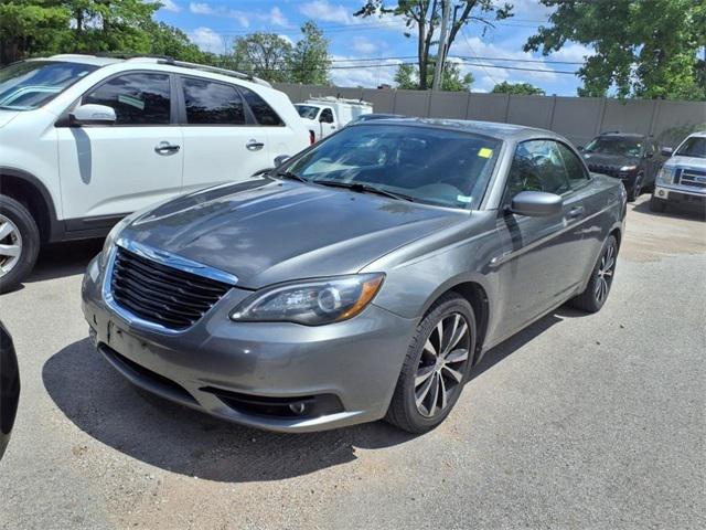 2013 Chrysler 200 S