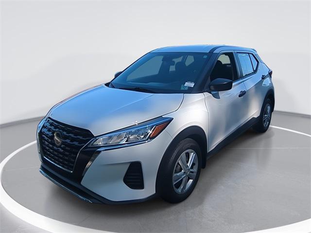 2022 Nissan Kicks S Xtronic CVT