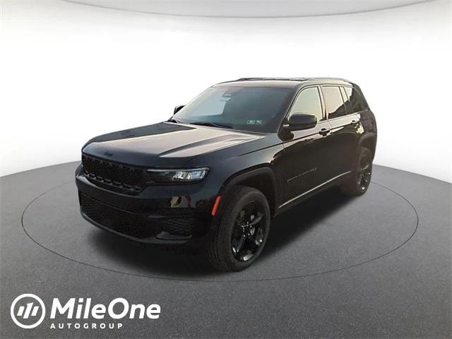 2025 Jeep Grand Cherokee GRAND CHEROKEE ALTITUDE 4X4 2025 Jeep Grand Cherokee GRAND CHEROKEE ALTITUDE 4X4