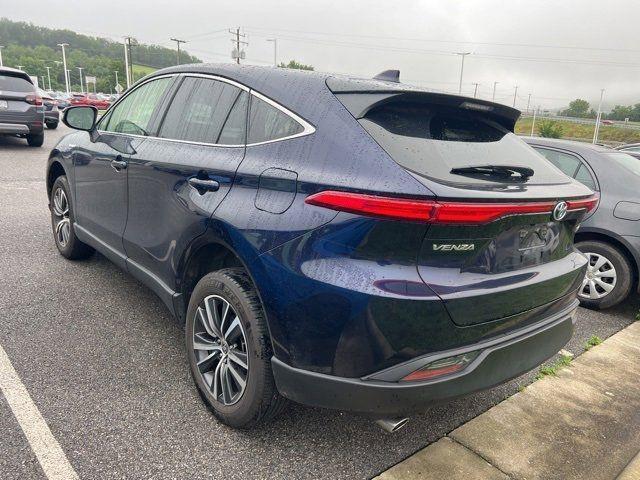 2021 Toyota Venza LE