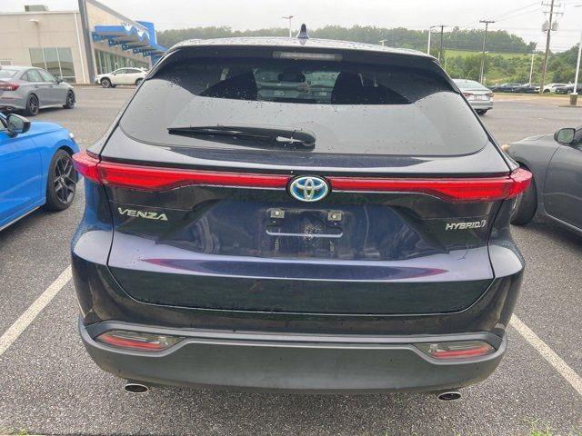 2021 Toyota Venza LE