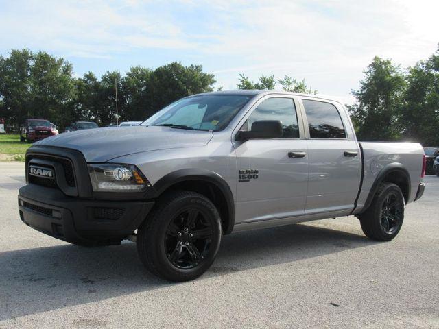 2024 RAM 1500 Classic Warlock Crew Cab 4x2 57 Box