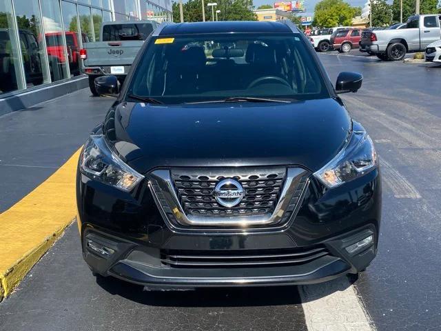 2019 Nissan Kicks SR